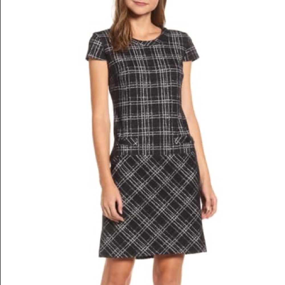 NWT! Karl Lagerfeld L9HD6433 soft dress